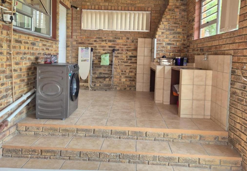 Hello Home Struisbaai