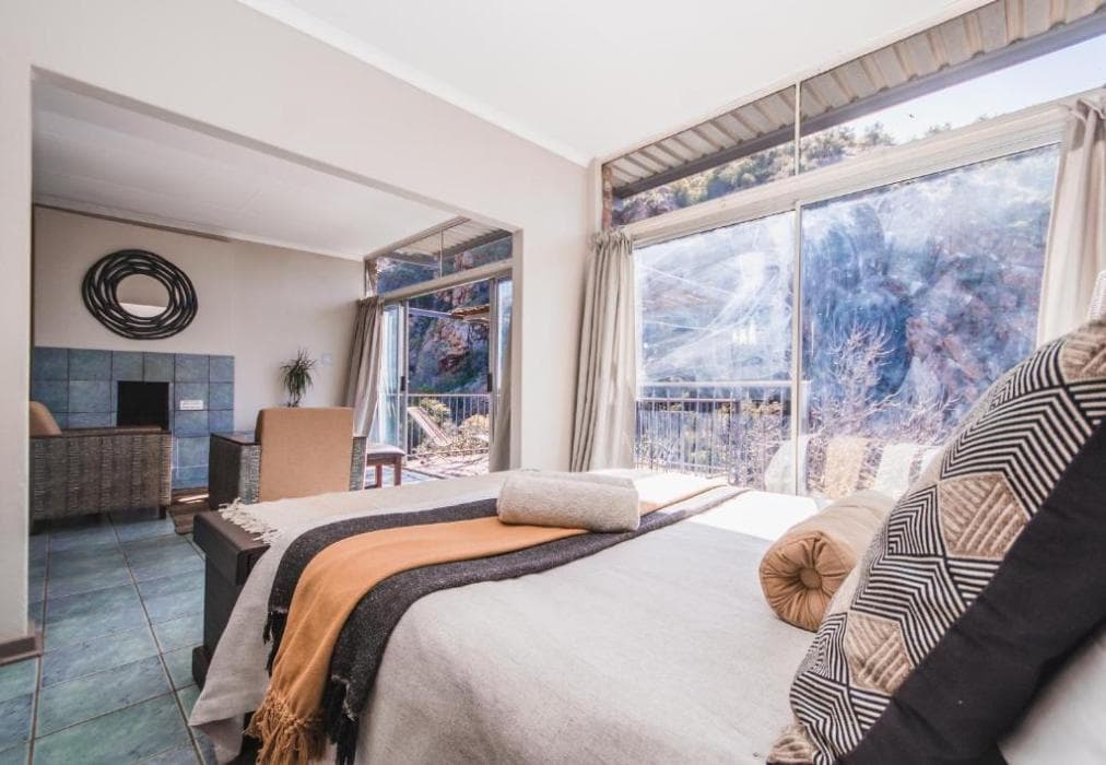 Thabela Thabeng Guest Farm