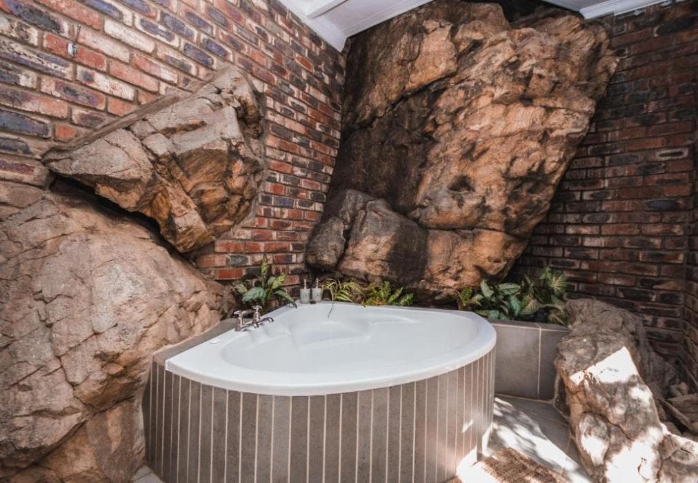 Thabela Thabeng Guest Farm