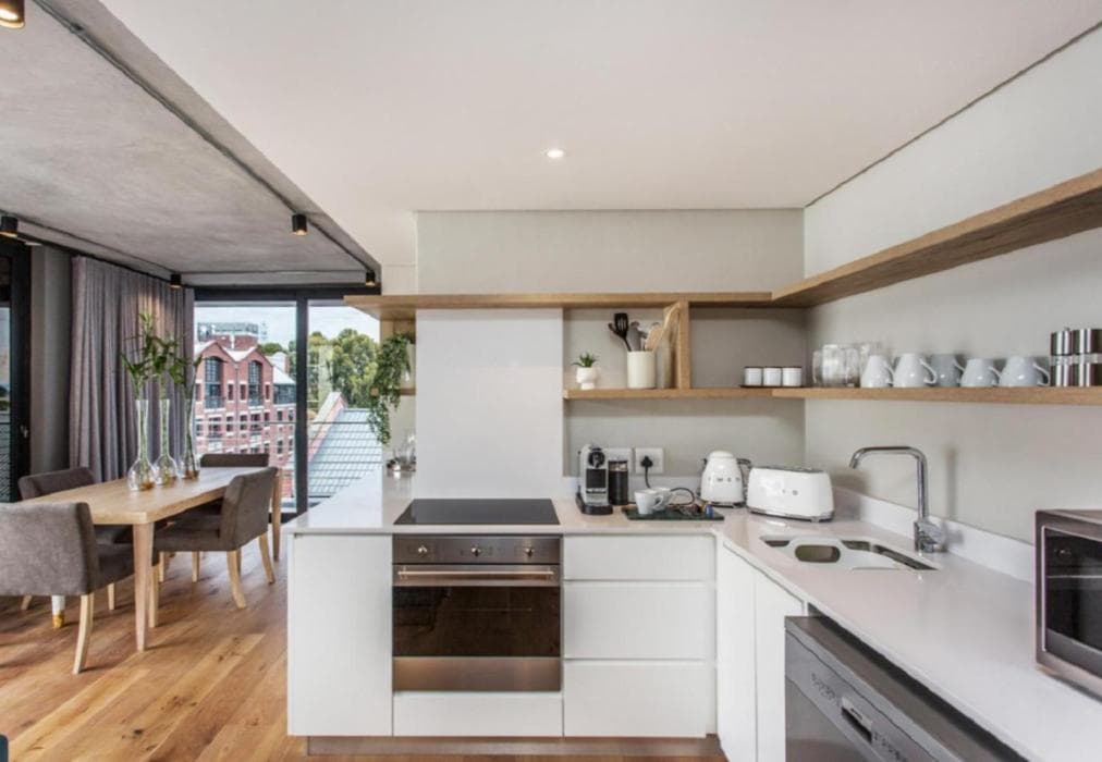 Two Bed Executive Apartments in Dockland