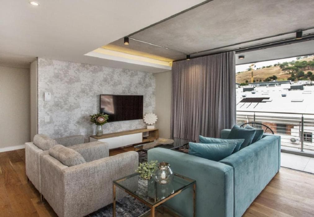 Two Bed Executive Apartments in Dockland