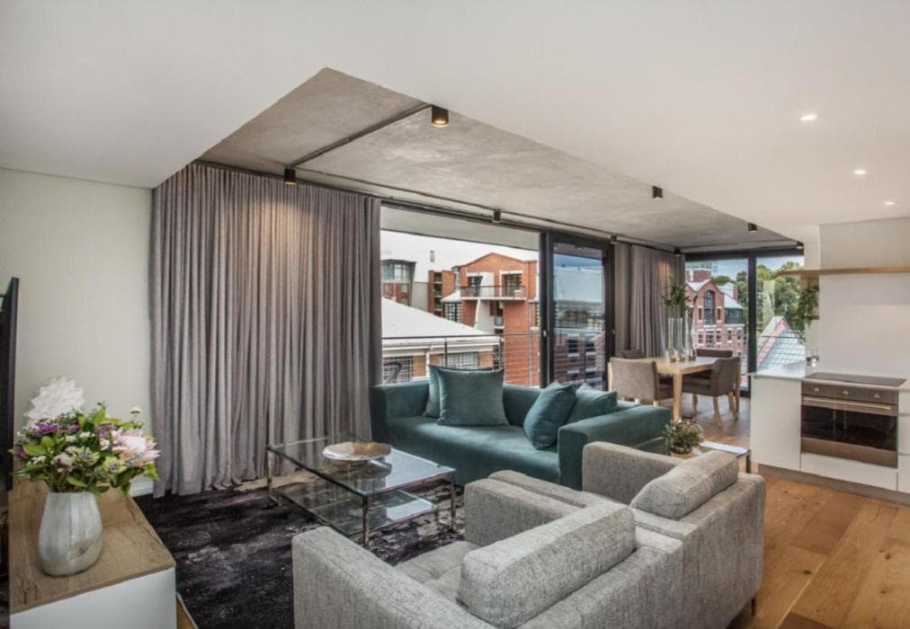 Two Bed Executive Apartments in Dockland