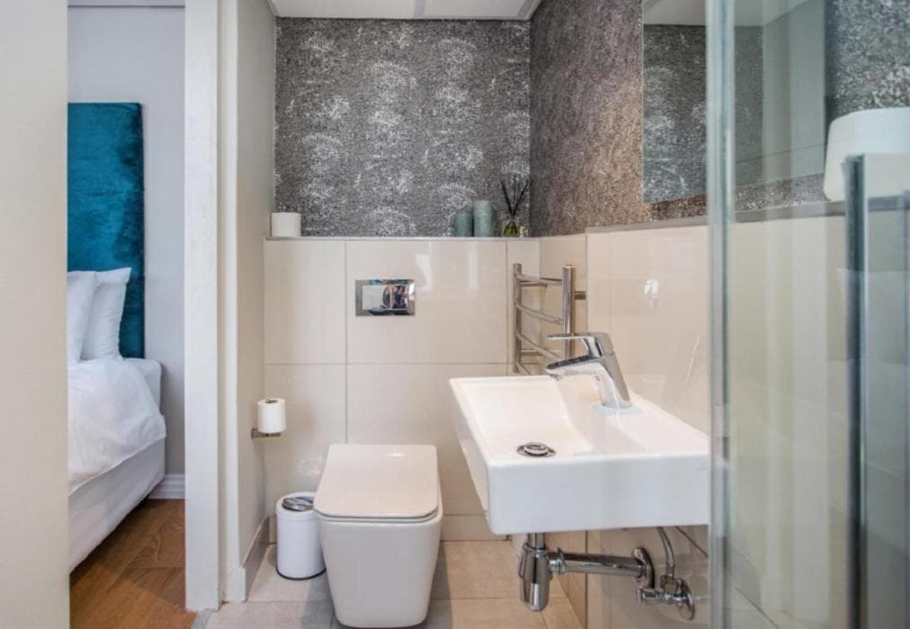 Two Bed Executive Apartments in Dockland