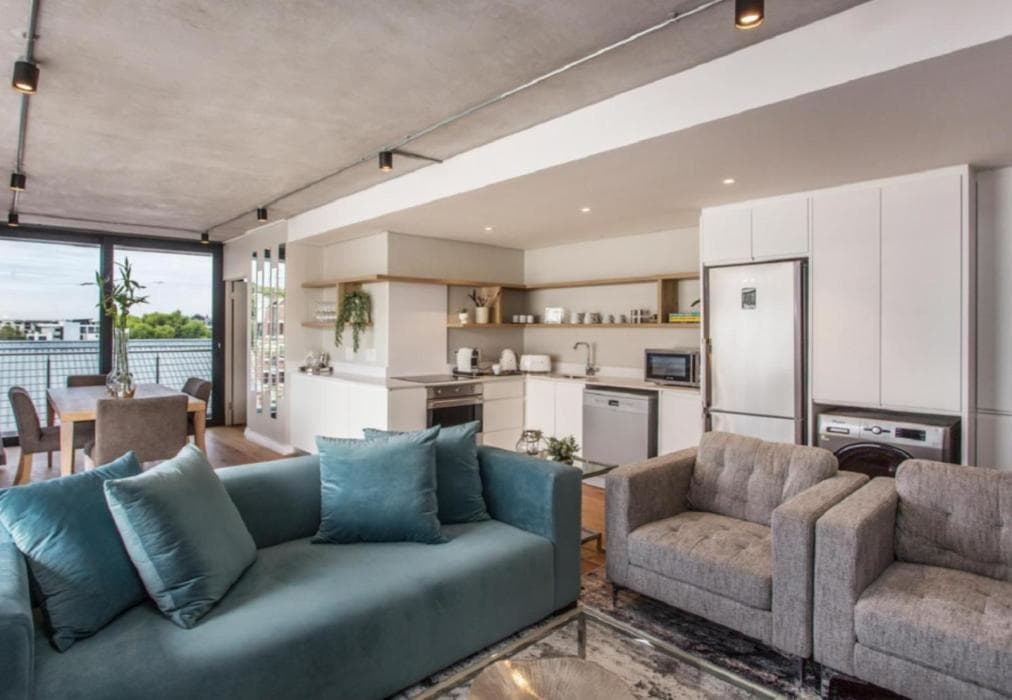 Two Bed Executive Apartments in Dockland