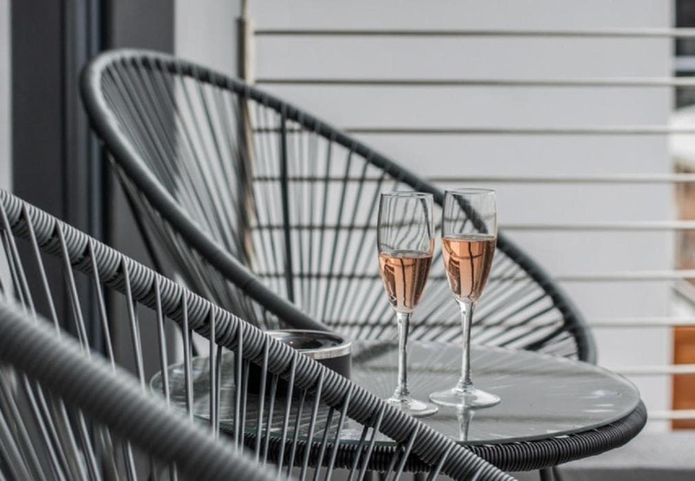 Two Bed Executive Apartments in Dockland