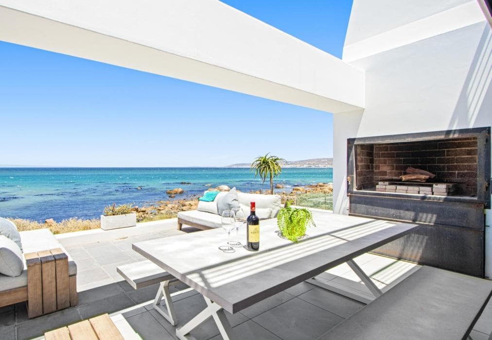 Shelley Point Beach Villa