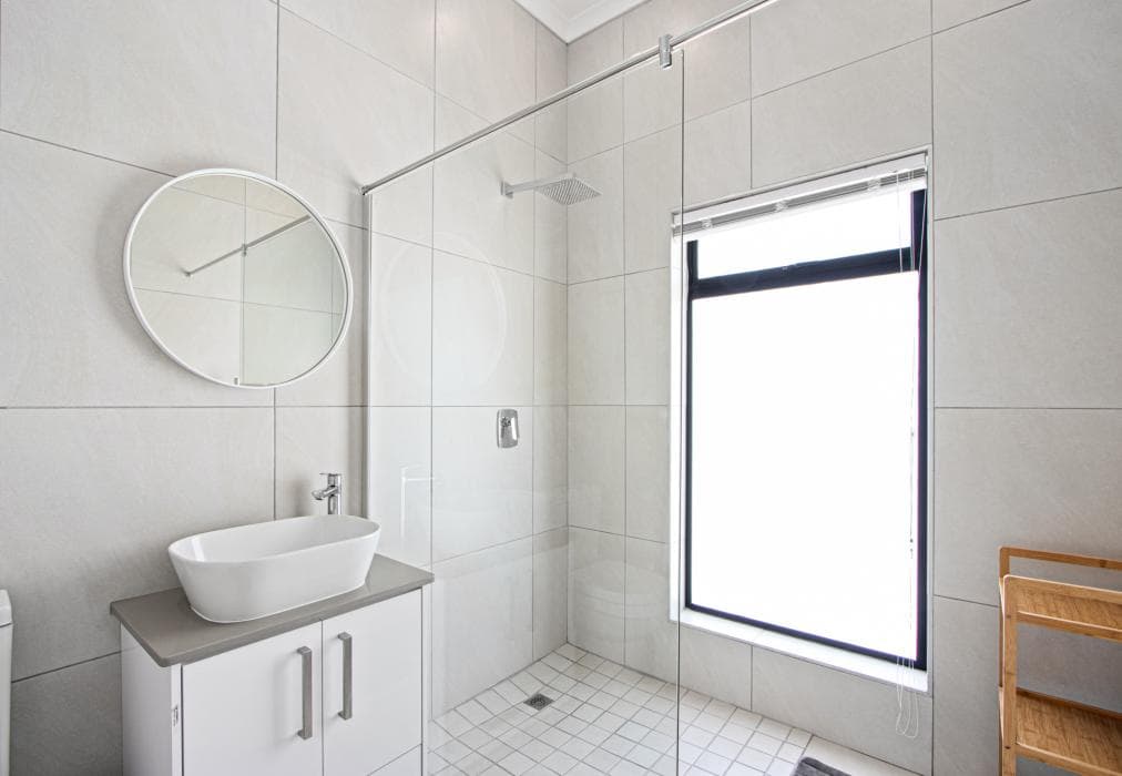 Shelley Point Beach Villa