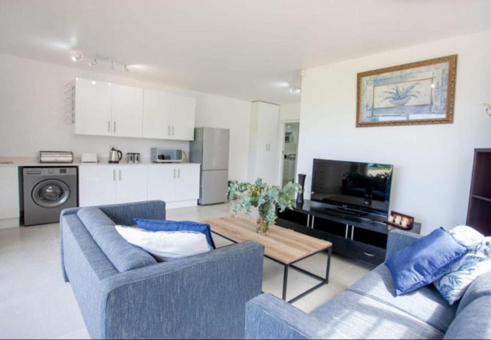 Kyles Kin Ocean Retreat