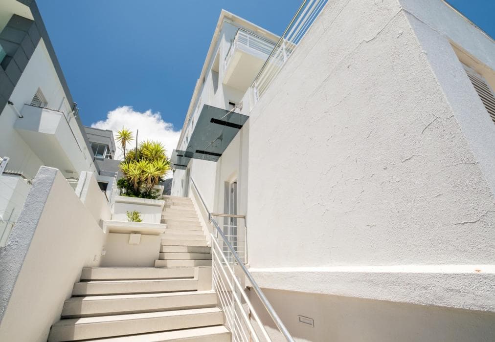 Sapphire Tide Retreat