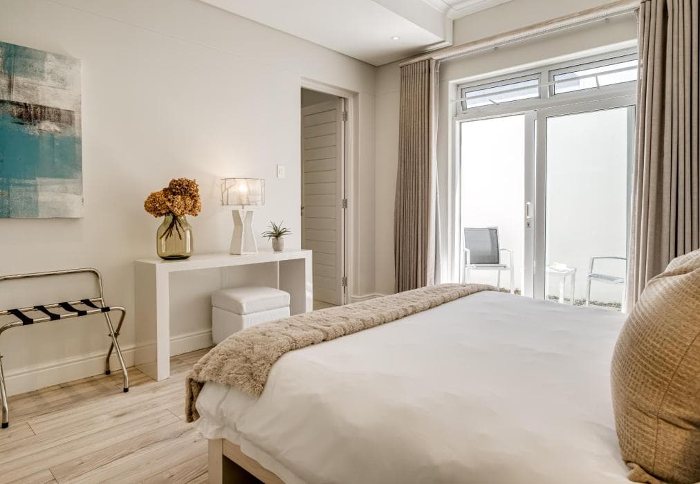 Sapphire Tide Retreat