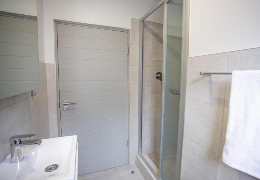 1 on York Townhouse 67