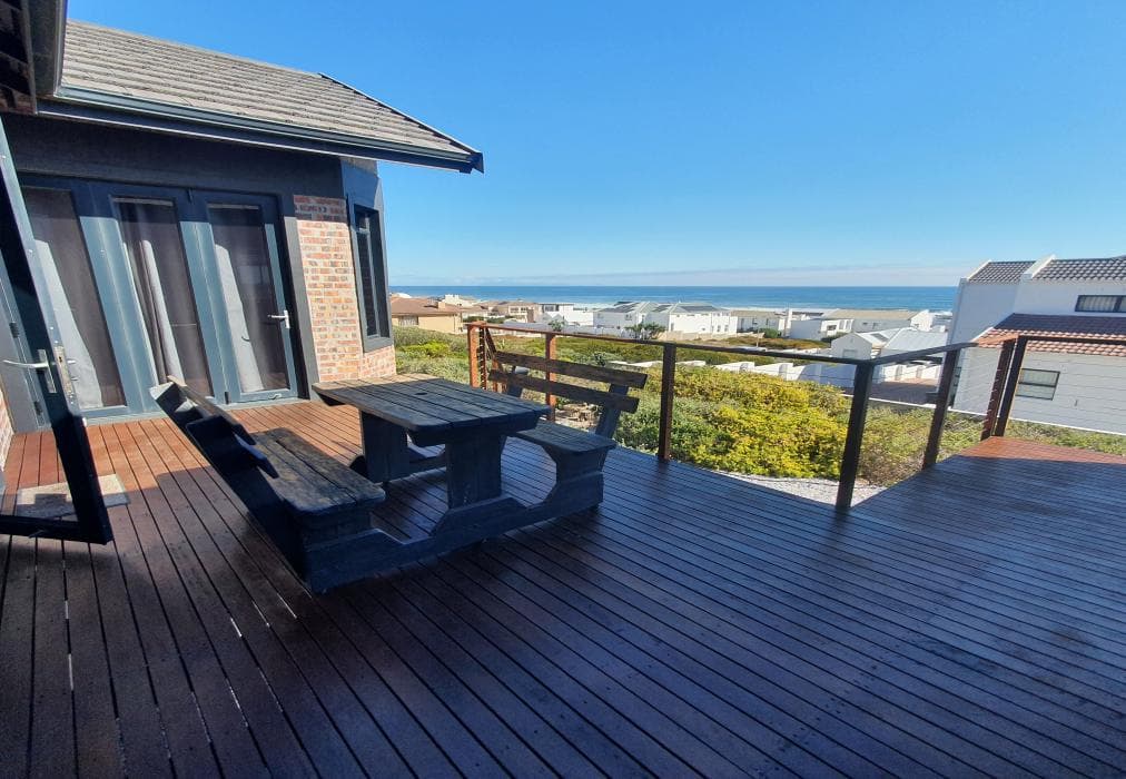 Bella Capensis and Stoepsit