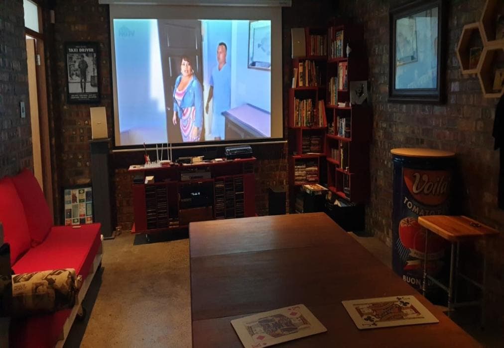 Bella Capensis and Stoepsit