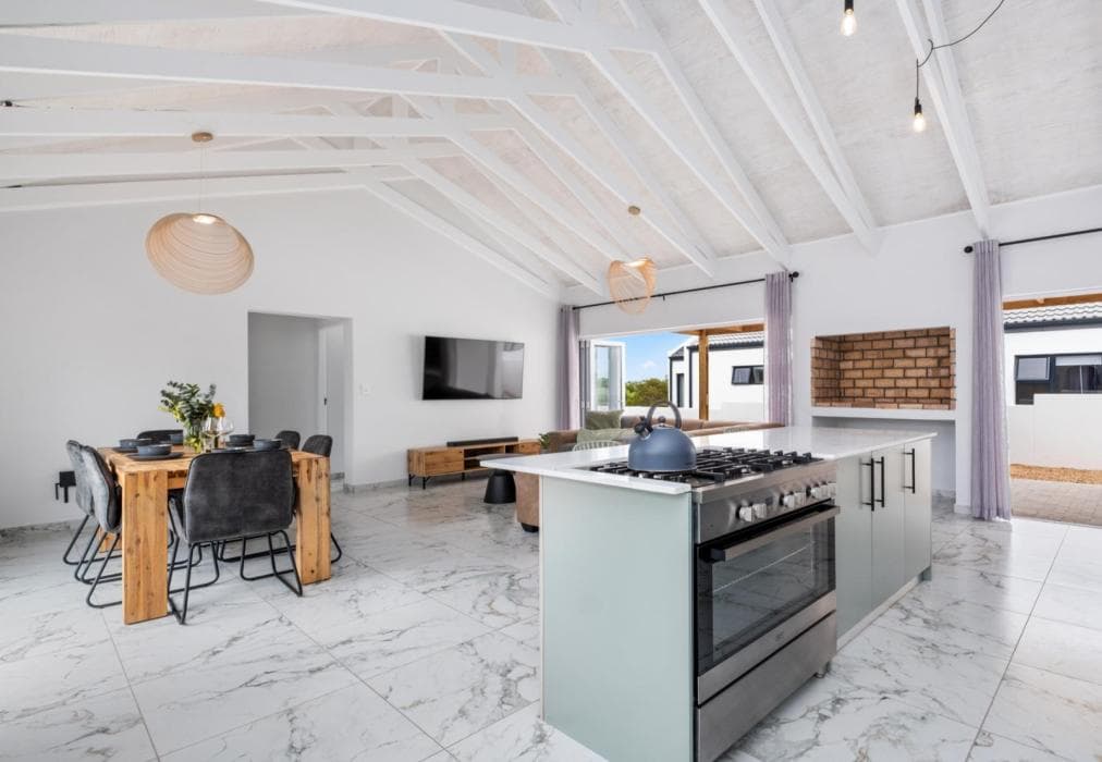 Sunlit Oasis Ocean and Golf Retreat