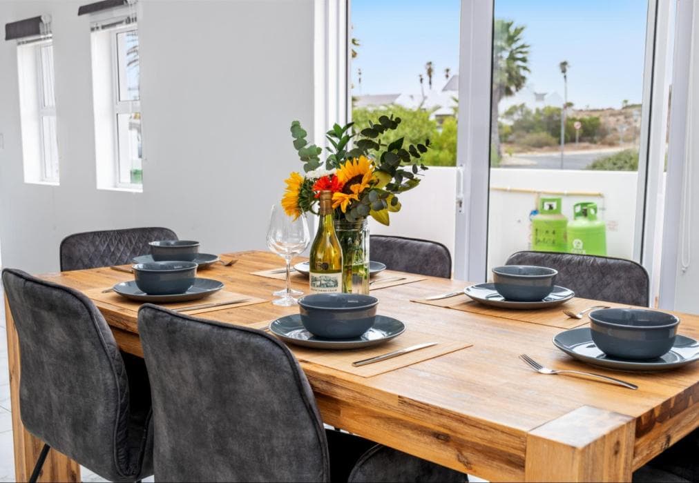 Sunlit Oasis Ocean and Golf Retreat