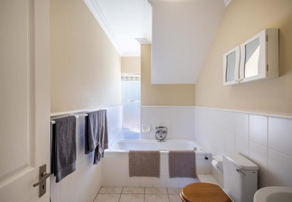 Horsley 4244 River Club