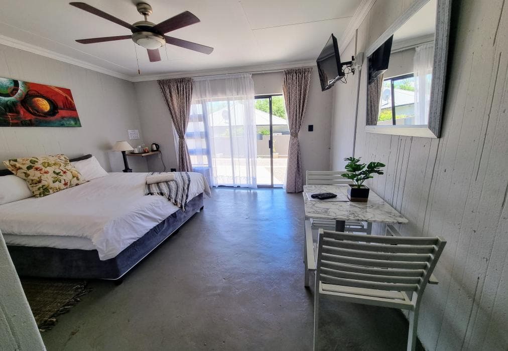 Kaleaba on the Riverside