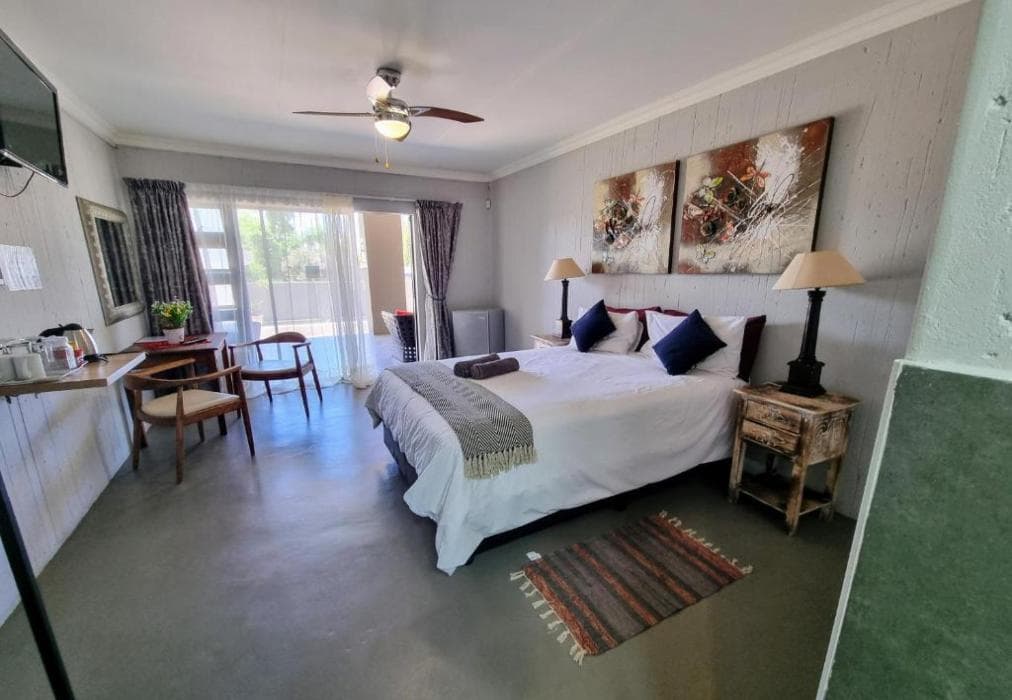 Kaleaba on the Riverside