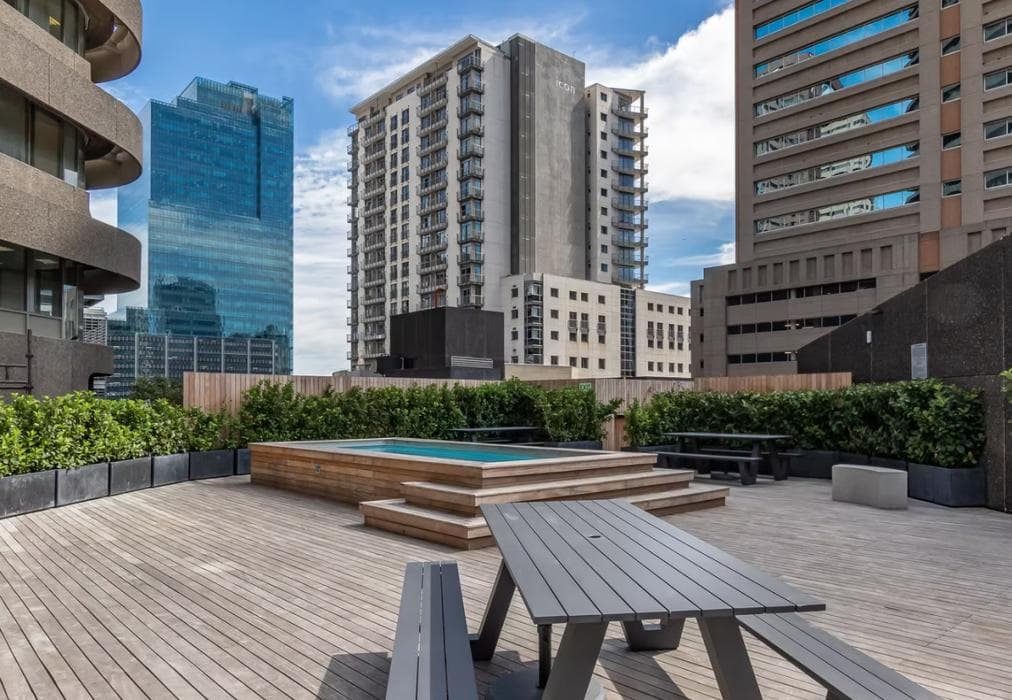 One Thibault Residence - Luxury 1 Bed