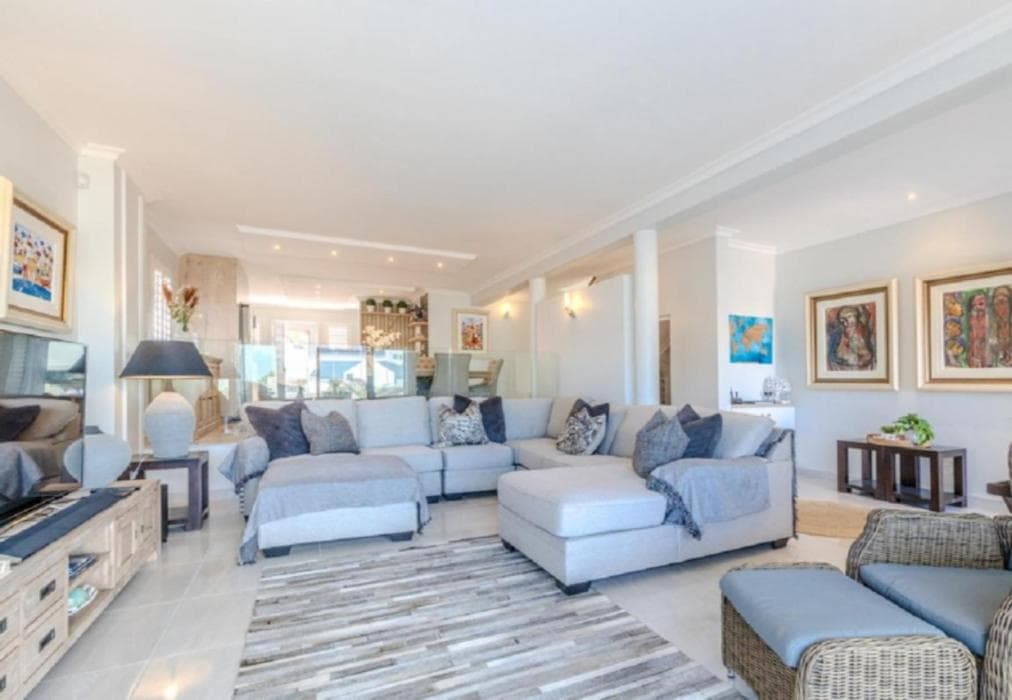 Hermanus - Heart of the Sea