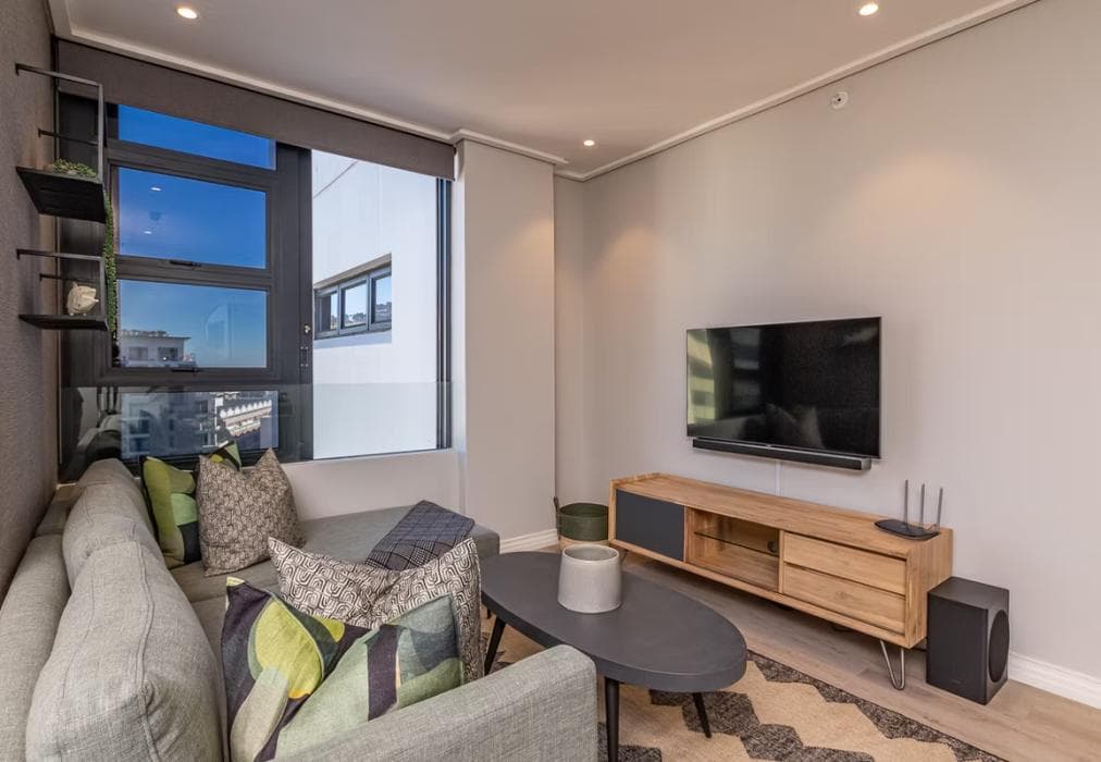 16 on Bree - Luxury 1 Bed