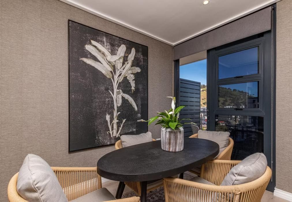 16 on Bree - Luxury 1 Bed