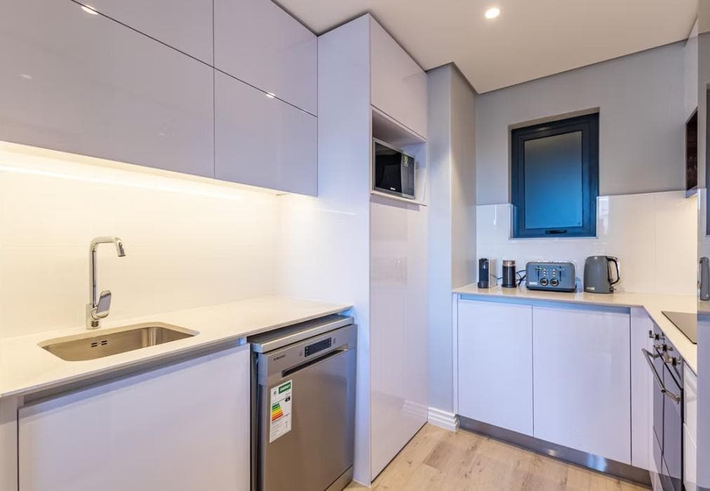 16 on Bree - Luxury 1 Bed