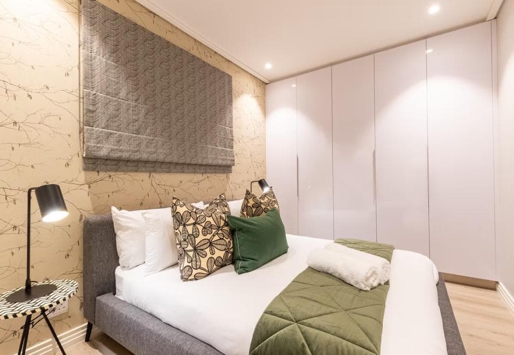 16 on Bree - Luxury 1 Bed