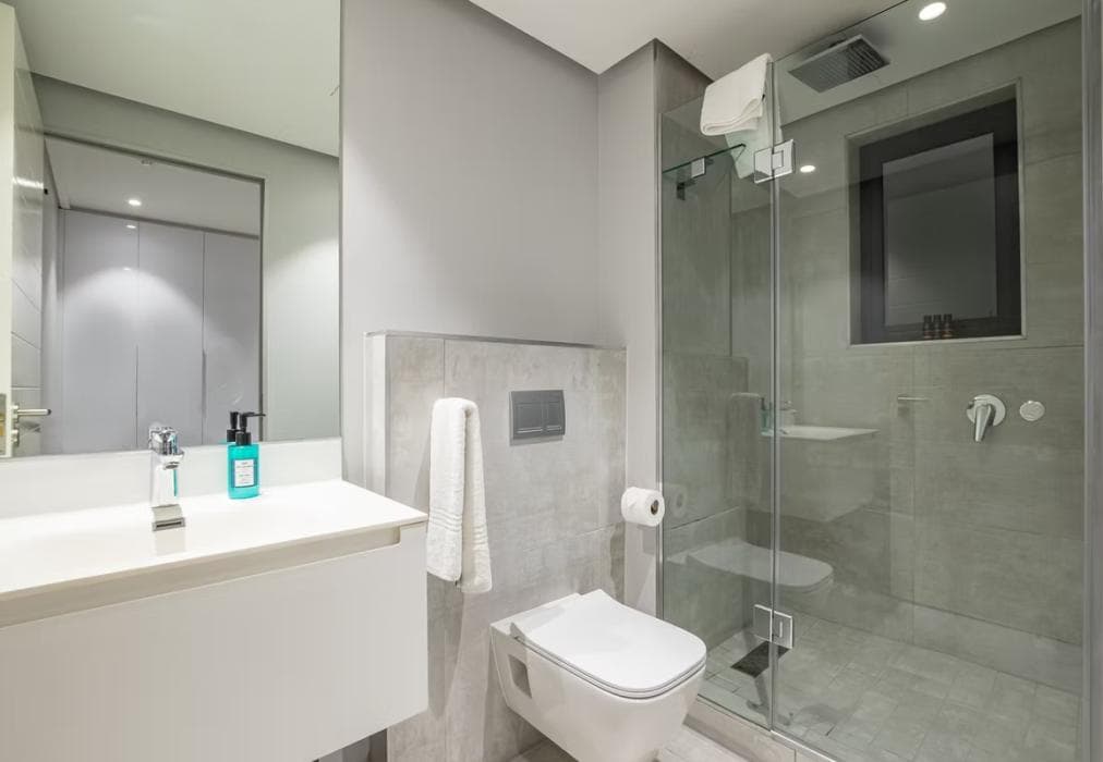 16 on Bree - Luxury 1 Bed