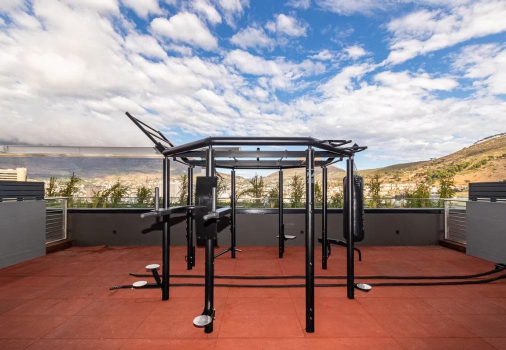 16 on Bree - Luxury 1 Bed