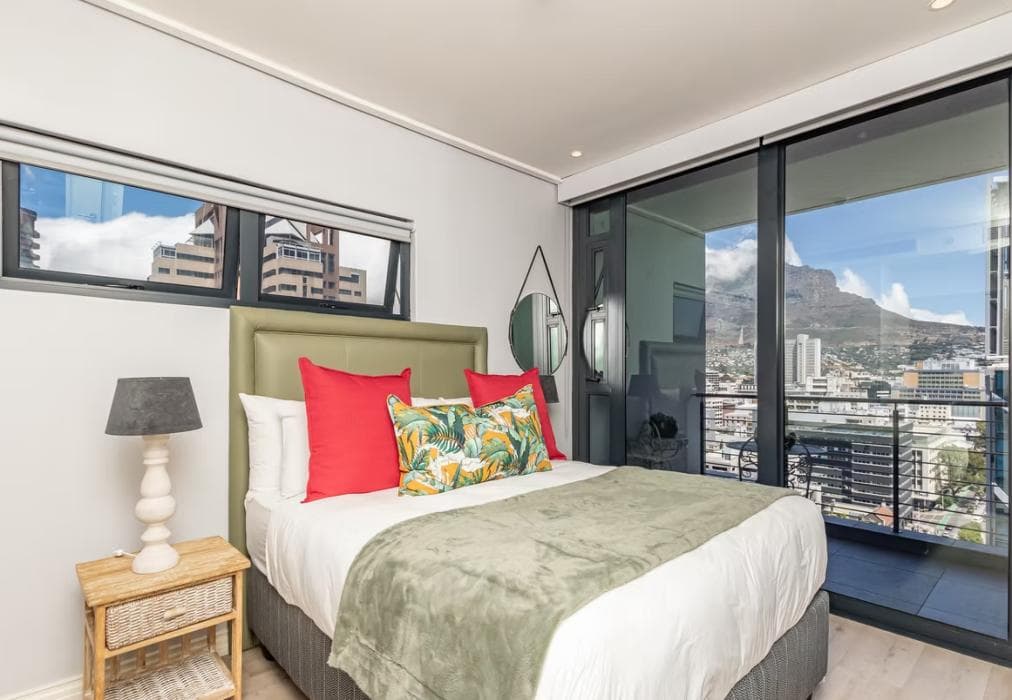 16 on Bree - Luxury 2 Bed