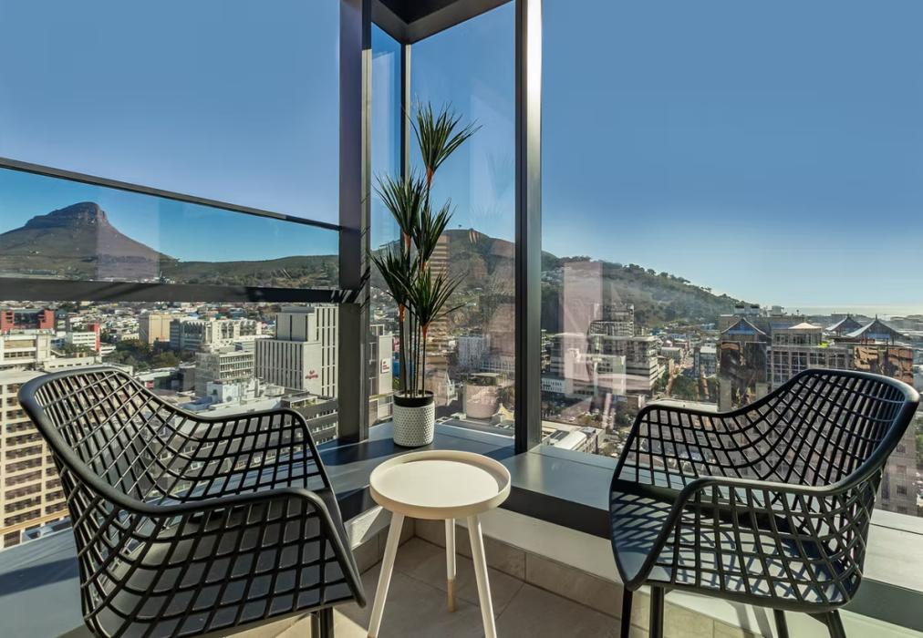 The Rubik - Deluxe 1 Bed