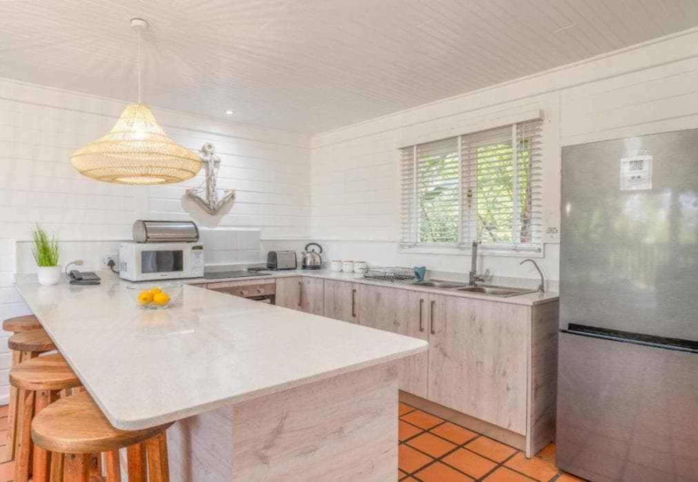 Sunset Nest & Seabreeze Shores