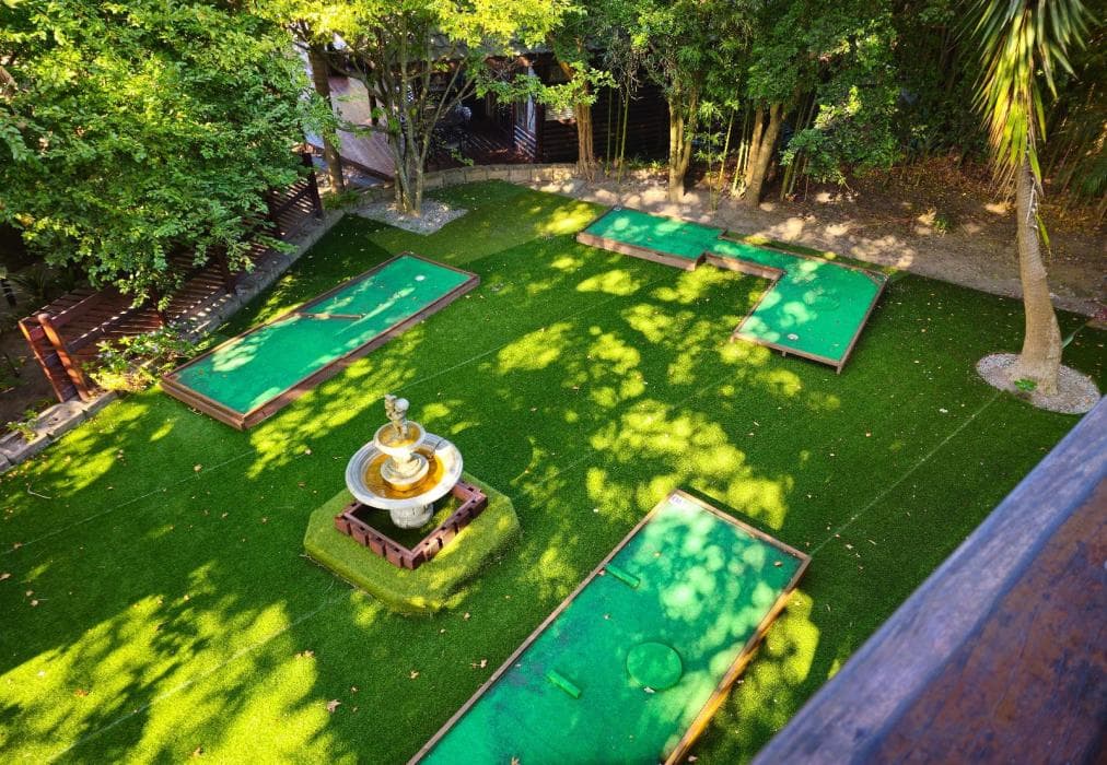 Sunset Nest & Seabreeze Shores