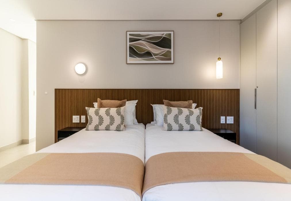 Lisburn Uno on Clifton