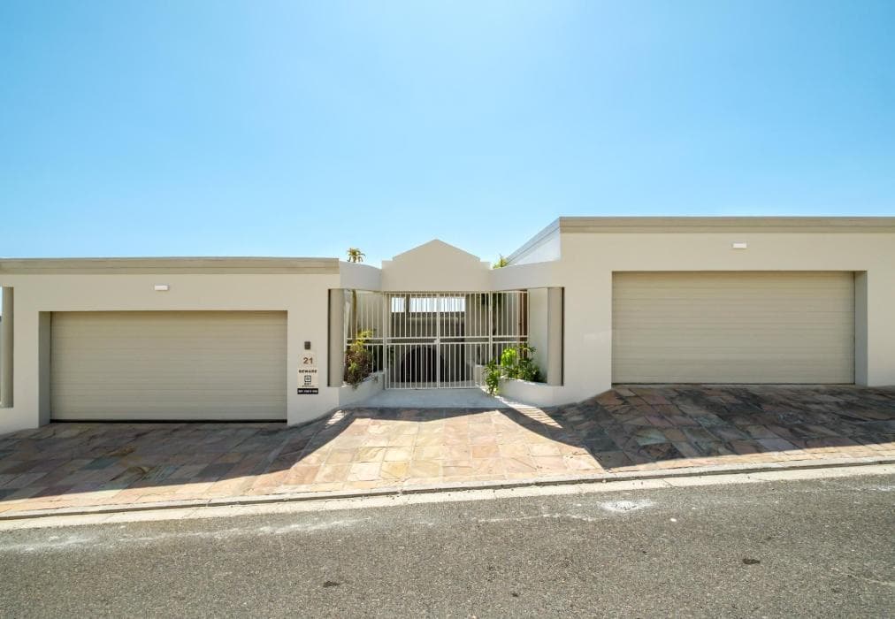 The Sanctuary - Camps Bay