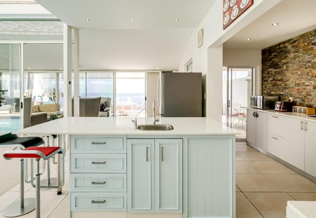 The Sanctuary - Camps Bay