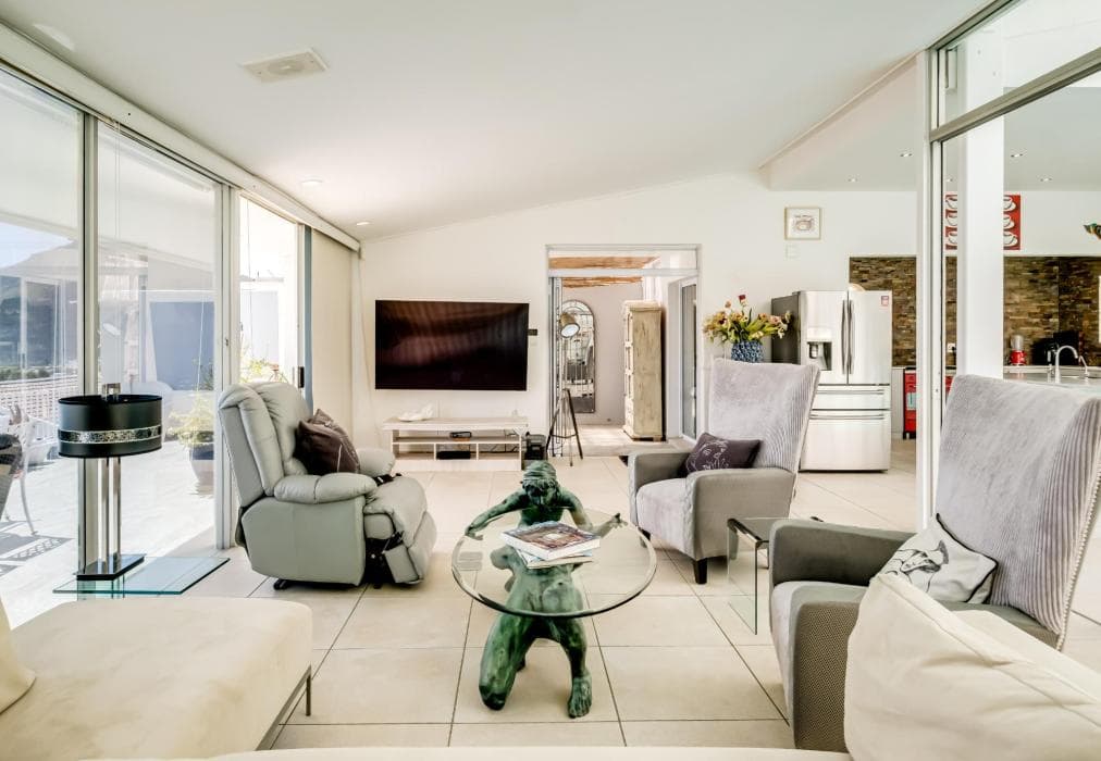 The Sanctuary - Camps Bay