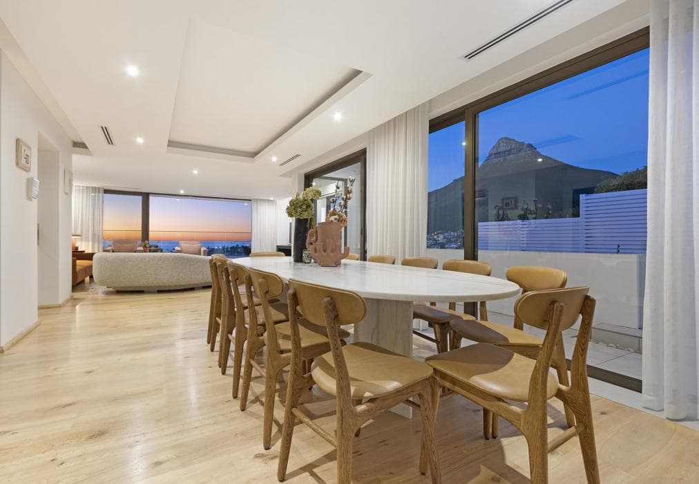 24 Geneva - Large Lux Villa