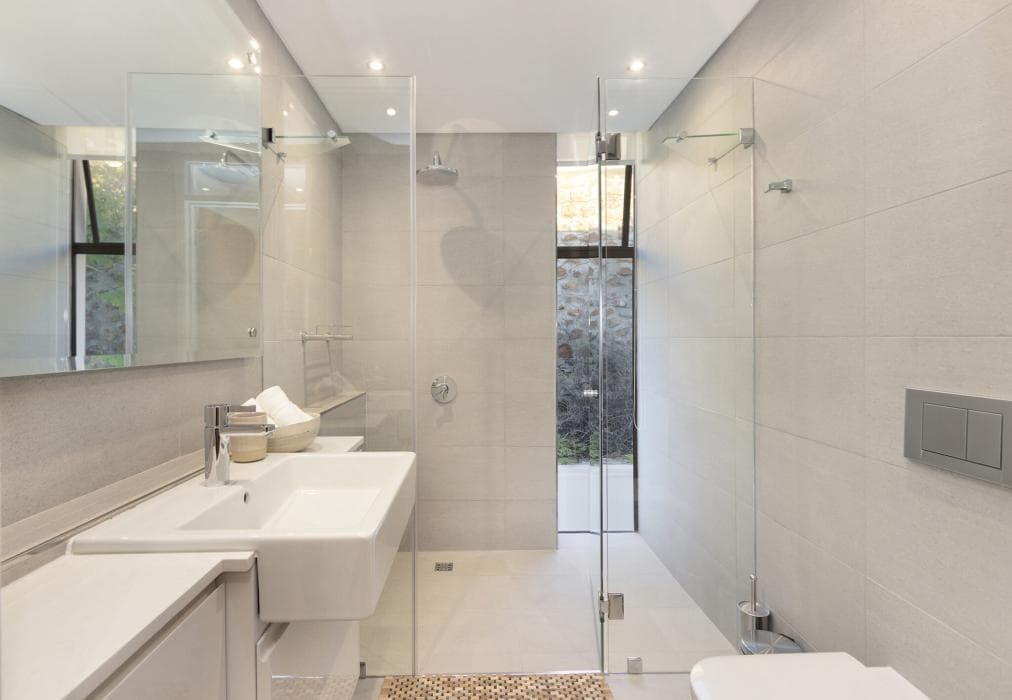 24 Geneva - Large Lux Villa