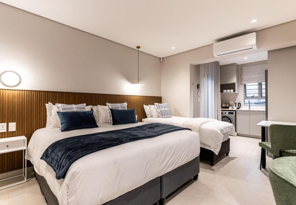 Lisburn on Clifton Villa