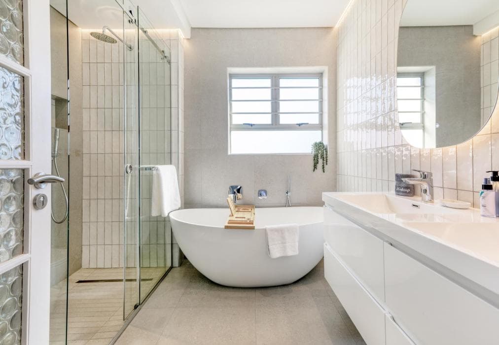 Lisburn on Clifton Villa