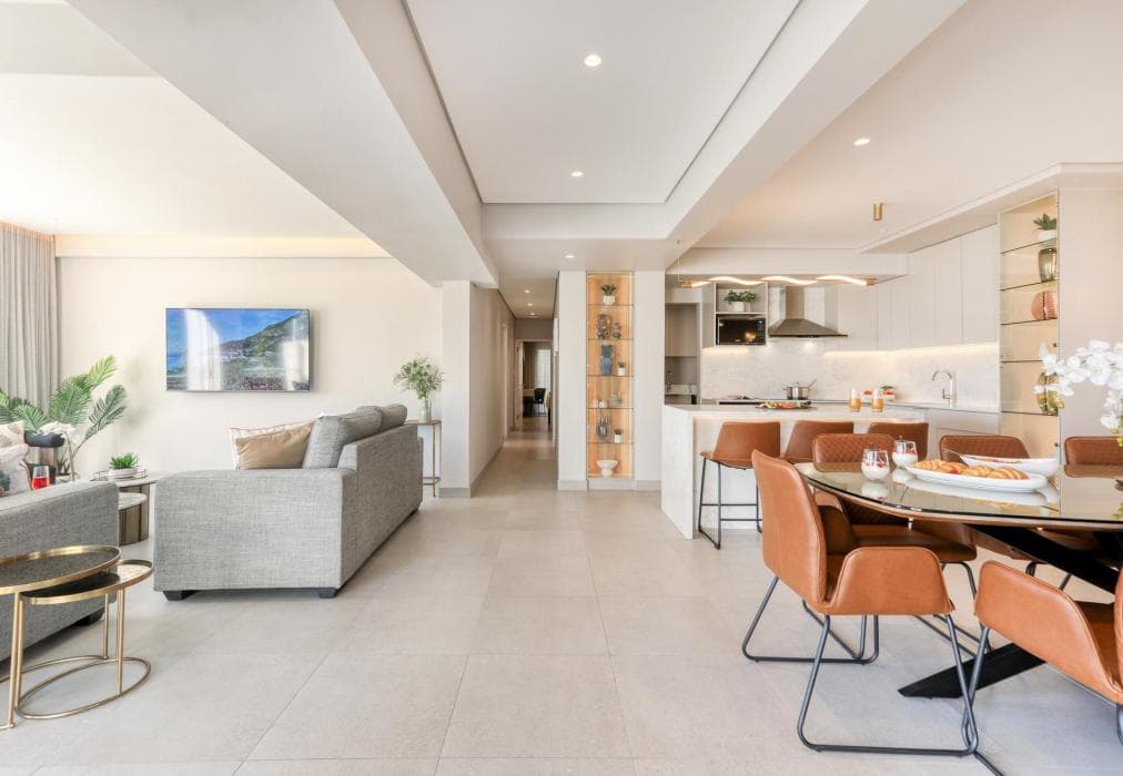 Lisburn on Clifton Villa