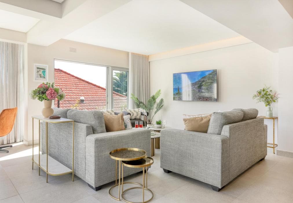 Lisburn on Clifton Villa