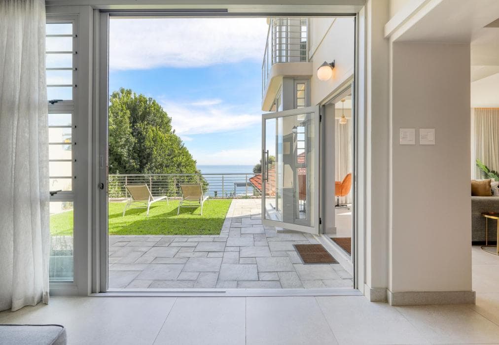 Lisburn on Clifton Villa