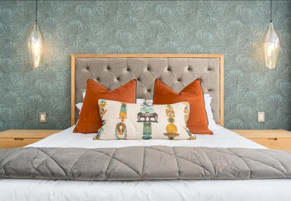 Stylish 3 Bedroom Apartment