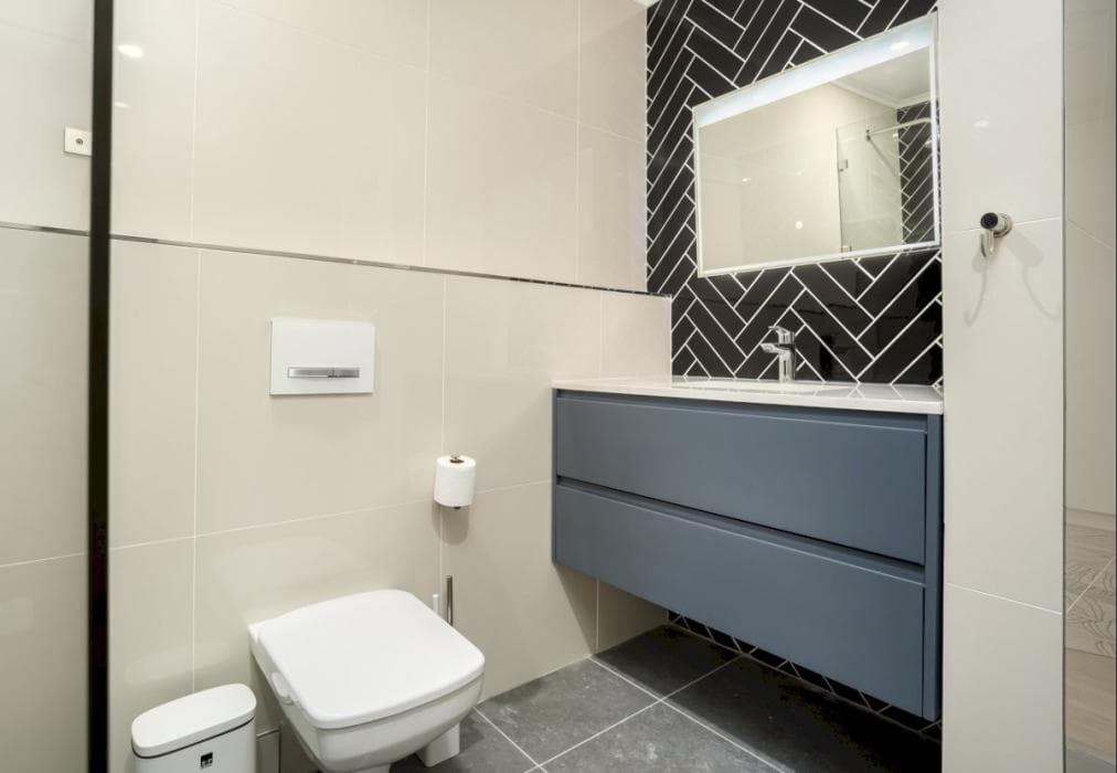 Stylish 3 Bedroom Apartment