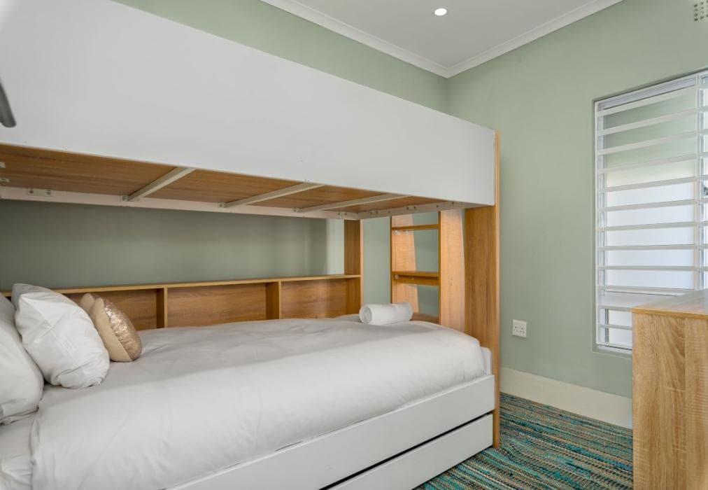 Stunning Seaside Retreat