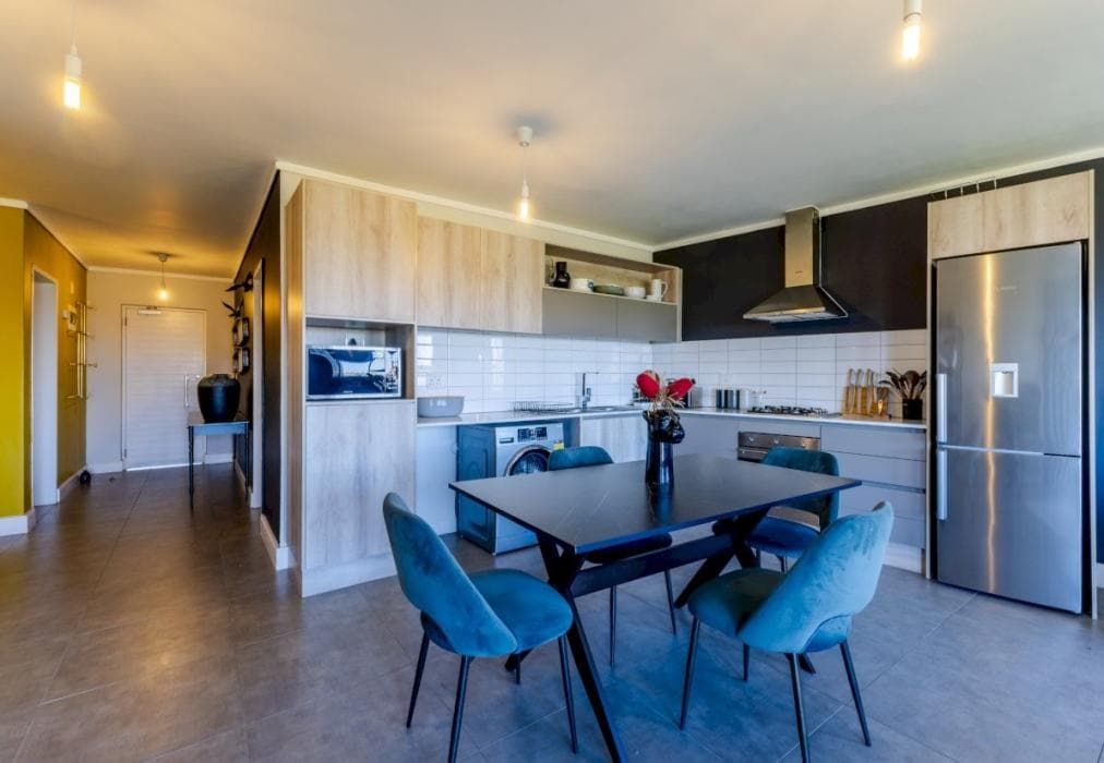 Elegant 3 Bedroom Apartment