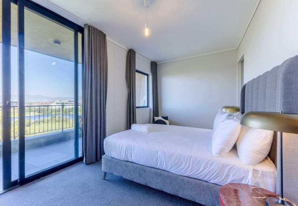 Elegant 3 Bedroom Apartment